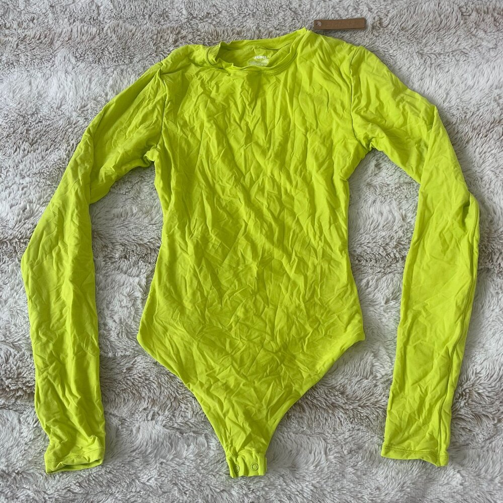SKIMS Fits Everybody Long Sleeve Crew Neck Bodysuit in Neon Lime Small